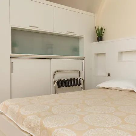 Apartment By The Sea Brela, Makarska - 20708