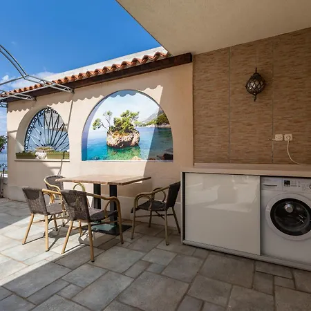 By The Sea Brela, Makarska - 20708 Apartment